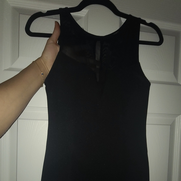 Little black dress with mesh - Picture 4 of 6